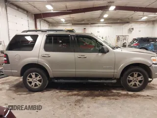 2008 Ford Explorer XLT with VIN 1FMEU63E88UB03042, listed as a IAAI auction lot 41136188 with 79,503 mi miles. Bid and sale history available at carsss.com. Image 13.