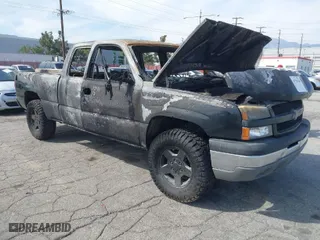 2003 Chevrolet Silverado 1500 LT with VIN 2GCEC19T231125767, listed as a IAAI auction lot 41754746 with 1 mi miles. Bid and sale history available at carsss.com. Image 1.