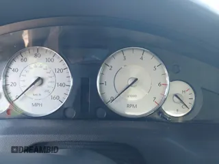 2008 Chrysler 300 C Hemi z VIN 2C3KA63H38H158001, wystawiony jako IAAI lot #41097749 z przebiegiem Nie podano mil oraz . Historia ofert i sprzedaży dostępna na DreamBid. Obrazek 7.
