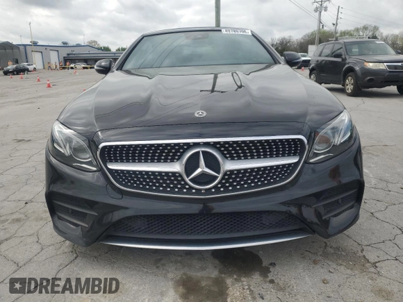 2018 Mercedes-Benz E 400 z VIN WDD1K6FB7JF053907, wystawiony jako Copart lot #49789705 z przebiegiem 67 807 mil mil oraz Czysty tytuł • Clean title. Historia ofert i sprzedaży dostępna na DreamBid. Obrazek 5.