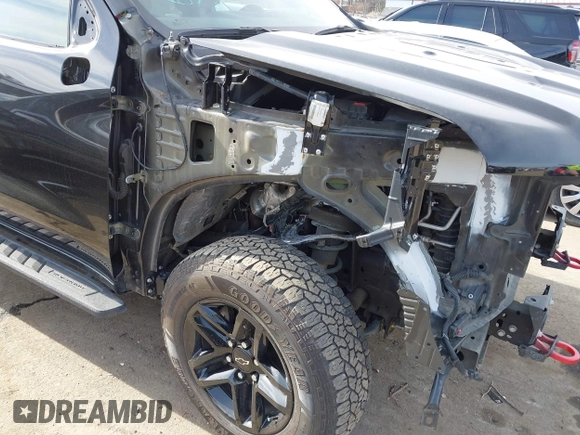 2022 Chevrolet Silverado 1500 Custom Trail Boss with VIN 3GCPDCED5NG547087, listed as a IAAI auction lot 41217879 with 164,539 mi miles and . Bid and sale history available at DreamBid. Image 18.