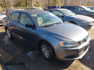 2011 Volkswagen Jetta Sedan S with VIN 3VW2K7AJ9BM113459, listed as a IAAI auction lot 41430204 with 258,184 mi miles. Bid and sale history available at carsss.com. Image 1.