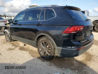 2022 Volkswagen Tiguan SE with VIN 3VV3B7AX2NM026049, listed as a Copart auction lot 43441145 with 27,816 mi miles and Salvage Title. Bid and sale history available at DreamBid. Image 2.