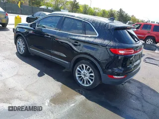 2016 Lincoln MKC Reserve with VIN 5LMCJ3C9XGUJ03119, listed as a IAAI auction lot 42078684 with 93,711 mi miles and . Bid and sale history available at DreamBid. Image 3.