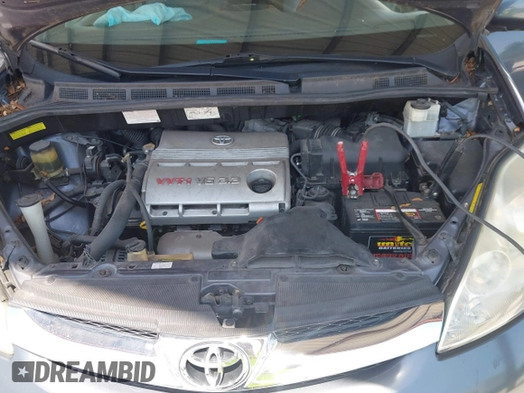 2006 Toyota Sienna XLE z VIN 5TDZA22C06S495720, wystawiony jako IAAI lot #42379521 z przebiegiem 65 375 mil mil oraz . Historia ofert i sprzedaży dostępna na DreamBid. Obrazek 10.