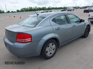 2010 Dodge Avenger SXT z VIN 1B3CC4FB1AN183094, wystawiony jako IAAI lot #42107036 z przebiegiem 227 717 mil mil oraz . Historia ofert i sprzedaży dostępna na DreamBid. Obrazek 4.