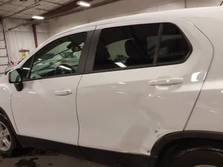 2020 Chevrolet Trax LS with VIN 3GNCJKSB9LL294422, listed as a IAAI auction lot 41603327 with 24,895 mi miles and . Bid and sale history available at DreamBid. Image 15.