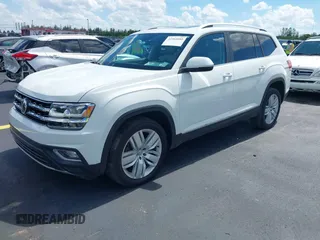 2019 Volkswagen Atlas SEL with VIN 1V2MR2CA7KC557754, listed as a IAAI auction lot 42264080 with 20,412 mi miles and . Bid and sale history available at DreamBid. Image 2.