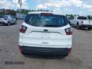 2017 Ford Escape S z VIN 1FMCU0F77HUE98557, wystawiony jako IAAI lot #42268282 z przebiegiem 132 481 mil mil oraz . Historia ofert i sprzedaży dostępna na DreamBid. Obrazek 16.