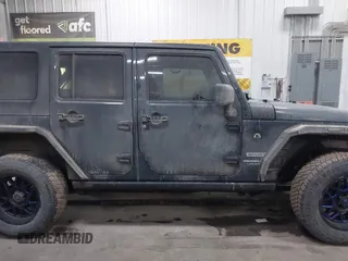 2018 Jeep Wrangler JK Unlimited Sport with VIN 1C4BJWDG0JL867687, listed as a IAAI auction lot 41426838 with 78,116 mi miles. Bid and sale history available at carsss.com. Image 13.