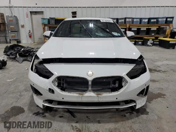 2021 BMW 2 Series 228i xDrive with VIN WBA73AK01M7H65644, listed as a Copart auction lot 47182605 with 60,793 mi miles and Salvage Title. Bid and sale history available at DreamBid. Image 5.