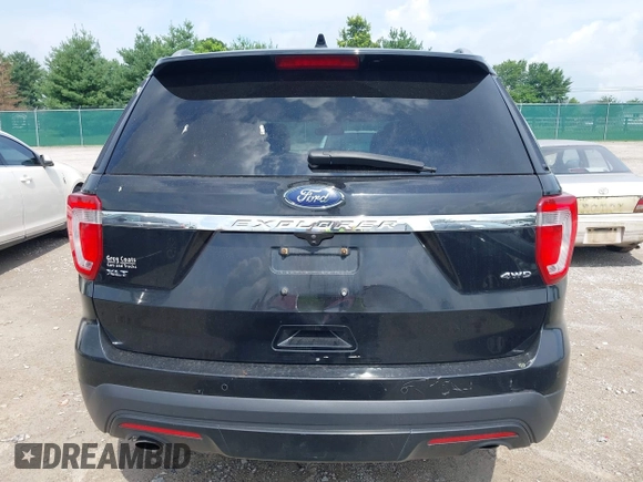 2017 Ford Explorer XLT z VIN 1FM5K8D86HGD44638, wystawiony jako IAAI lot #42628423 z przebiegiem 441 045 mil mil oraz . Historia ofert i sprzedaży dostępna na DreamBid. Obrazek 16.