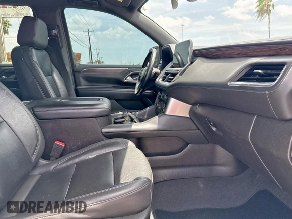 2021 Chevrolet Tahoe LT with VIN 1GNSCNKD4MR252131, listed as a Copart auction lot 66889235 with 102,048 mi miles and Clean title. Bid and sale history available at DreamBid. Image 5.