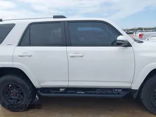 2015 Toyota 4Runner Limited with VIN JTEBU5JR3F5214950, listed as a IAAI auction lot 41449391 with 163,030 mi miles and . Bid and sale history available at DreamBid. Image 14.