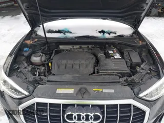 2020 Audi Q3 S line Prestige z VIN WA1FECF34L1043781, wystawiony jako IAAI lot #41500404 z przebiegiem 80 711 mil mil oraz . Historia ofert i sprzedaży dostępna na DreamBid. Obrazek 10.