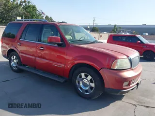 2005 Lincoln Navigator Luxury with VIN 5LMFU27505LJ05647, listed as a IAAI auction lot 42522391 with 241,831 mi miles and . Bid and sale history available at DreamBid. Image 1.