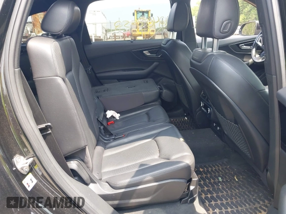 2019 Audi Q7 Premium Plus with VIN WA1LAAF72KD046763, listed as a IAAI auction lot 42403552 with 109,655 mi miles and . Bid and sale history available at DreamBid. Image 8.