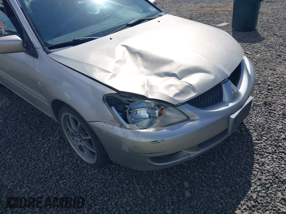 2005 Mitsubishi Lancer ES с VIN JA3AJ26E55U014748, выставлен на аукционе IAAI как лот 41935566 с пробегом 255 336 миль миль и . История ставок и продаж доступна на DreamBid. Изображение 6.