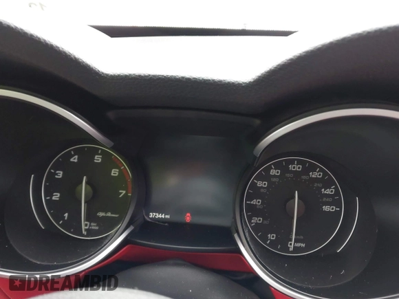 2019 Alfa Romeo Stelvio Ti z VIN ZASPAKBNXK7C31621, wystawiony jako IAAI lot #41773366 z przebiegiem 37 344 mil mil oraz . Historia ofert i sprzedaży dostępna na DreamBid. Obrazek 7.