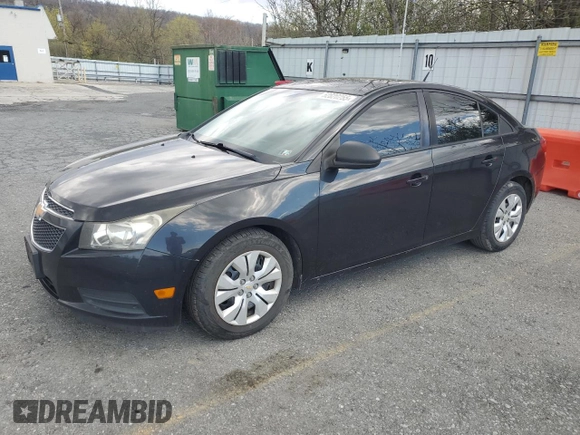 2014 Chevrolet Cruze LS with VIN 1G1PA5SG8E7154921, listed as a Copart auction lot 52820255 with 197,442 mi miles and Clean Title. Bid and sale history available at carsss.com. Image 1.