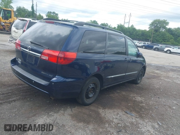 2004 Toyota Sienna XLE z VIN 5TDBA22C74S001710, wystawiony jako IAAI lot #42361624 z przebiegiem 265 865 mil mil oraz . Historia ofert i sprzedaży dostępna na DreamBid. Obrazek 4.