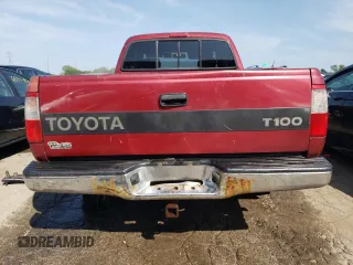 1998 Toyota T100 DX z VIN JT4UN22D3W0052312, wystawiony jako Copart lot #68147354 z przebiegiem 232 775 mil mil oraz Szkody całkowita. Historia ofert i sprzedaży dostępna na DreamBid. Obrazek 6.