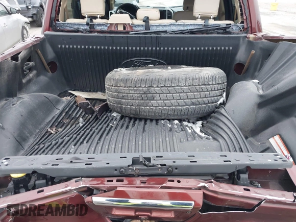 2015 Ford F-150 XLT with VIN 1FTEW1EF6FKE29664, listed as a IAAI auction lot 41548851 with 280,811 mi miles. Bid and sale history available at carsss.com. Image 17.