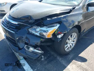 2014 Nissan Altima SV with VIN 1N4AL3APXEC112745, listed as a IAAI auction lot 41870011 with 159,793 mi miles and . Bid and sale history available at carsss.com. Image 6.