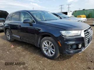 2017 Audi Q7 Premium Plus with VIN WA1LAAF79HD034568, listed as a Copart auction lot 61432345 with 131,926 mi miles and Clean title. Bid and sale history available at DreamBid. Image 4.