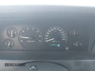 2004 Jeep Grand Cherokee Laredo with VIN 1J4GW48S14C377204, listed as a IAAI auction lot 42087966 with 78,110 mi miles. Bid and sale history available at carsss.com. Image 7.