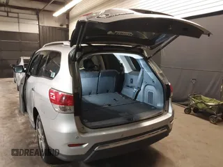 2014 Nissan Pathfinder S with VIN 5N1AR2MM8EC603377, listed as a IAAI auction lot 42259958 with 95,626 mi miles and . Bid and sale history available at DreamBid. Image 3.