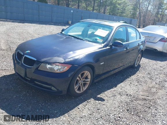 2008 BMW 3 Series 328xi with VIN WBAVC93588K037819, listed as a IAAI auction lot 41911286 with 130,808 mi miles and . Bid and sale history available at DreamBid. Image 2.