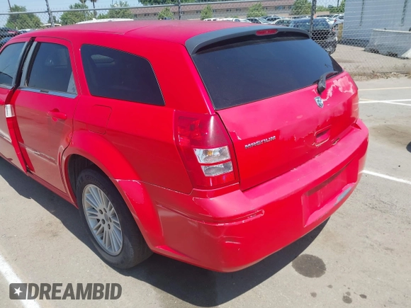 2007 Dodge Magnum with VIN 2D4FV47V57H842314, listed as a IAAI auction lot 42119845 with 166,263 mi miles and . Bid and sale history available at carsss.com. Image 6.