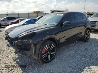 2014 Porsche Cayenne Turbo with VIN WP1AC2A2XELA85702, listed as a Copart auction lot 72328394 with 100,142 mi miles and Salvage title. Bid and sale history available at DreamBid. Image 1.