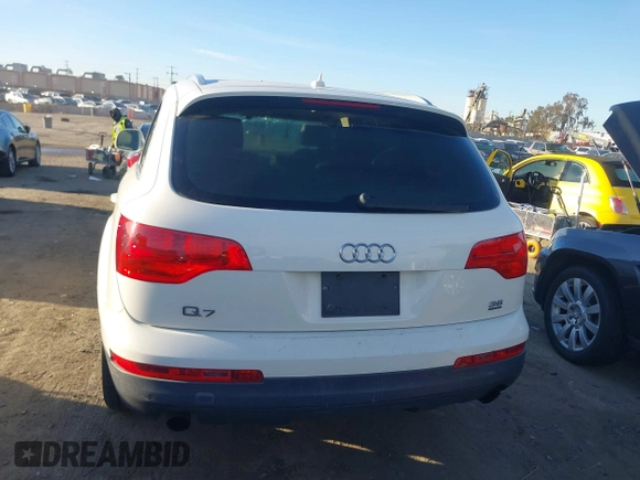 2007 Audi Q7 Premium with VIN WA1BY94L77D054967, listed as a IAAI auction lot 41618608 with 131,274 mi miles and . Bid and sale history available at DreamBid. Image 17.