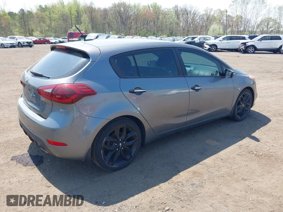 2015 Kia Forte 5-Door SX with VIN KNAFZ5A35F5266838, listed as a IAAI auction lot 42115081 with 80,983 mi miles. Bid and sale history available at carsss.com. Image 4.