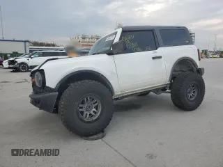 2022 Ford Bronco with VIN 1FMDE5AHXNLB04386, listed as a Copart auction lot 43872315 with Not Provided miles and Salvage Title. Bid and sale history available at carsss.com. Image 1.