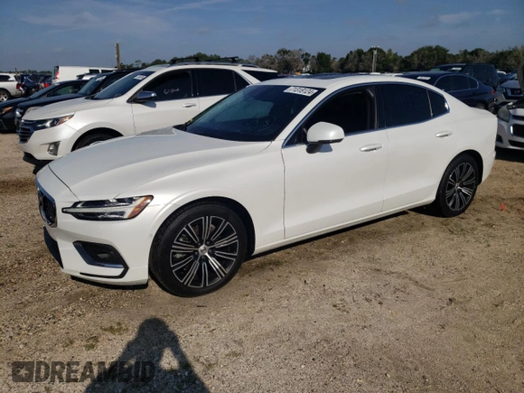 2022 Volvo S60 Plus Dark Theme with VIN 7JRL12TL5NG160726, listed as a Copart auction lot 71318124 with 44,724 mi miles and Non Repairable. Bid and sale history available at carsss.com. Image 1.