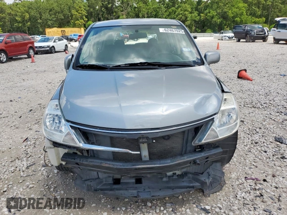 2010 Nissan Versa S with VIN 3N1BC1CP9AL372491, listed as a Copart auction lot 62467025 with 68,977 mi miles and Salvage title. Bid and sale history available at DreamBid. Image 5.