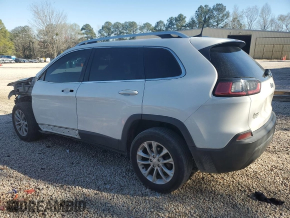 2019 Jeep Cherokee Latitude with VIN 1C4PJLCB7KD370156, listed as a Copart auction lot 50612335 with 101,499 mi miles and Salvage Title. Bid and sale history available at carsss.com. Image 2.