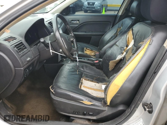 2011 Mercury Milan Premier с VIN 3MEHM0JAXBR601139, выставлен на аукционе Copart как лот 81160894 с пробегом 182 629 миль миль и Списание • Salvage title. История ставок и продаж доступна на DreamBid. Изображение 7.
