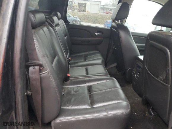 2008 Chevrolet Avalanche LTZ with VIN 3GNFK12318G108966, listed as a Copart auction lot 44004225 with 0 mi miles and Salvage Title. Bid and sale history available at carsss.com. Image 10.