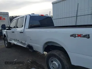 2024 Ford F-250 XL with VIN 1FT7W2BT2REF16747, listed as a IAAI auction lot 41321209 with 10,840 mi miles and . Bid and sale history available at DreamBid. Image 14.