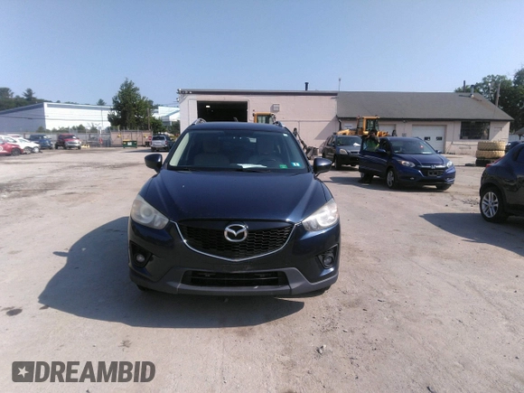 2014 Mazda CX-5 Touring z VIN JM3KE2CYXE0429149, wystawiony jako IAAI lot #42471772 z przebiegiem 222 440 mil mil oraz . Historia ofert i sprzedaży dostępna na DreamBid. Obrazek 12.