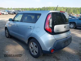 2016 Kia Soul with VIN KNDJN2A29G7851314, listed as a IAAI auction lot 42079025 with 137,247 mi miles. Bid and sale history available at carsss.com. Image 3.