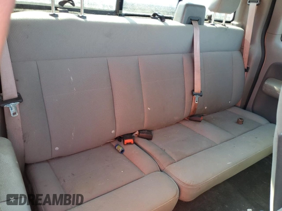 2007 Ford F-150 STX с VIN 1FTRX12W47FA95339, выставлен на аукционе Copart как лот 62309475 с пробегом 344 945 миль миль и Списание • Salvage title. История ставок и продаж доступна на DreamBid. Изображение 10.