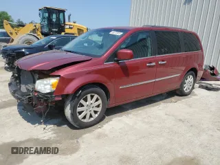 2013 Chrysler Town & Country Touring z VIN 2C4RC1BG8DR711097, wystawiony jako Copart lot #59273915 z przebiegiem 199 407 mil mil oraz Czysty tytuł • Clean title. Historia ofert i sprzedaży dostępna na DreamBid. Obrazek 1.