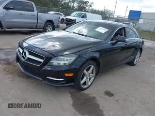 2013 Mercedes-Benz CLS-Class CLS 550 with VIN WDDLJ9BB5DA059810, listed as a IAAI auction lot 41520786 with 248,503 mi miles. Bid and sale history available at carsss.com. Image 2.