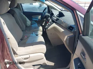 2012 Honda Odyssey EX с VIN 5FNRL5H40CB047070, выставлен на аукционе IAAI как лот 41817134 с пробегом 141 978 миль миль и . История ставок и продаж доступна на DreamBid. Изображение 5.