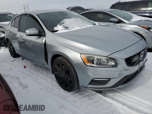2018 Volvo S60 Dynamic with VIN YV126MFL9J2458491, listed as a Copart auction lot 44911625 with 146,960 mi miles and Clean Title. Bid and sale history available at carsss.com. Image 4.
